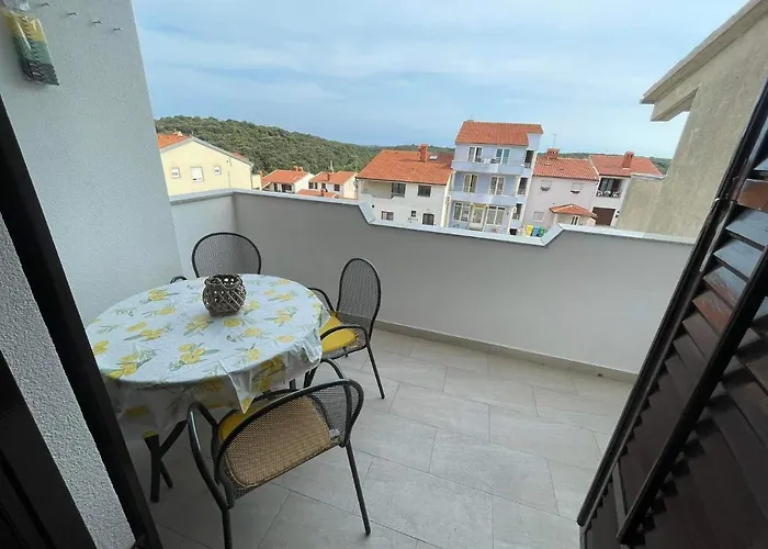 Charming In Appartement