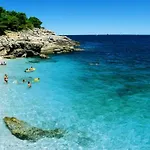 Apartment Charming In Pula