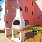 Charming In Appartement Pula