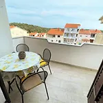 Appartement Charming In Pula