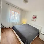 Charming In Appartement