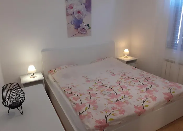 Apartment Charming In