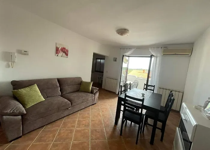 Apartment Charming In *