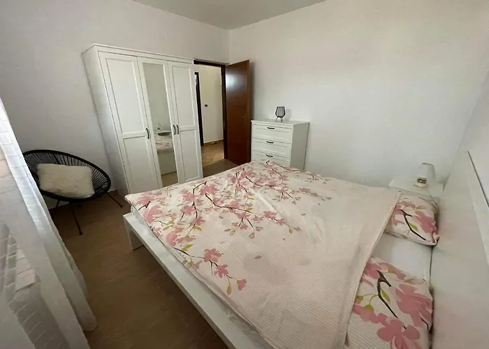 Apartment Charming In