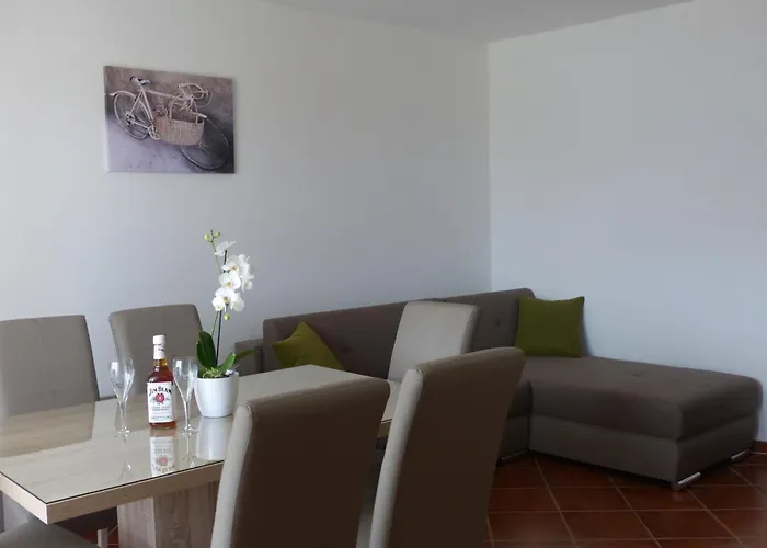 Apartment Charming In